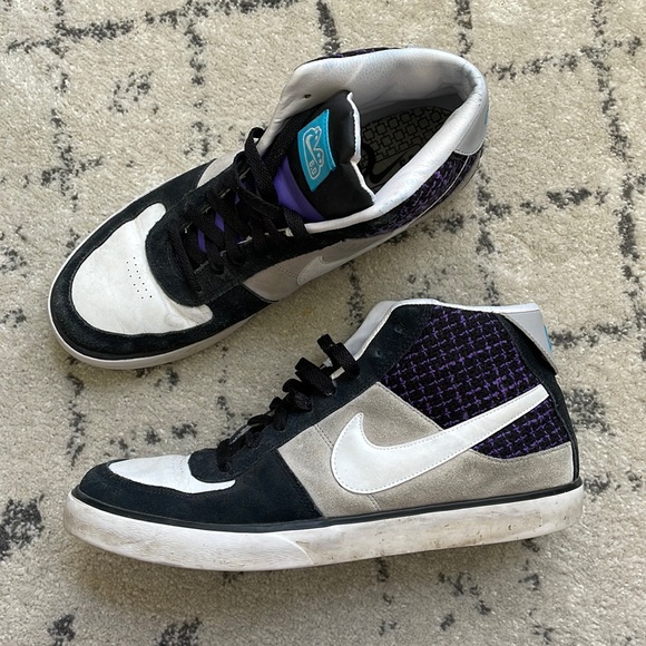 Nike Other - (Nike) SB MAVRK Suede/Leather Mid 6.0 Trainers Skate, Black White Purple